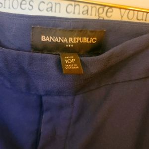 Banana Republic wide leg trousers. Blue, size 10P.